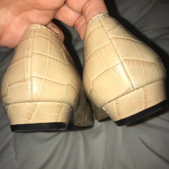 Linea Paolo snakeskin tan loafers size 8 1/2 - Picture 4 of 5